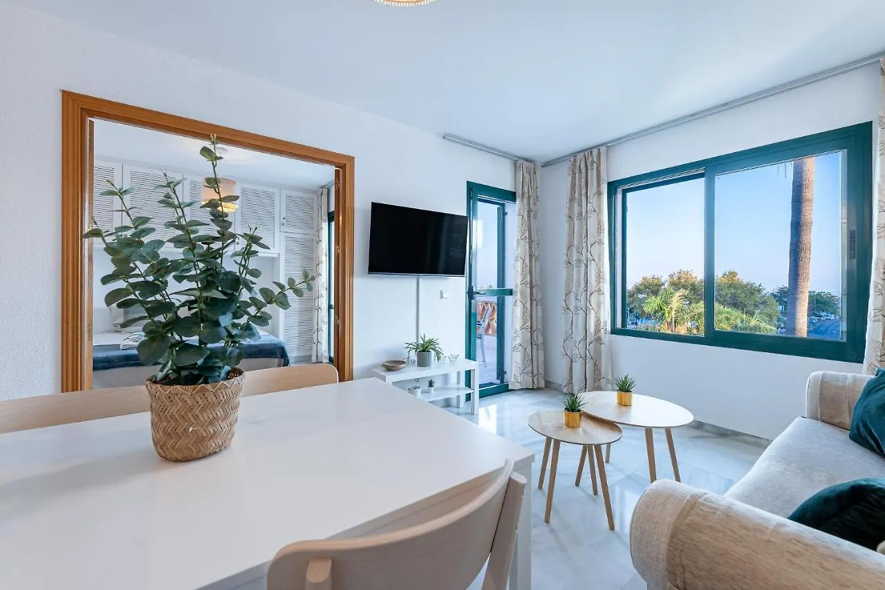 Apartment 797 Holiday Rentals - Apartamento En Pueblo Del Parque Benalmadena
