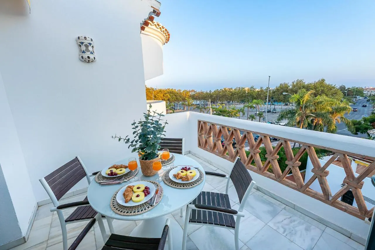Apartment 797 Holiday Rentals - Apartamento En Pueblo Del Parque Benalmadena Spain