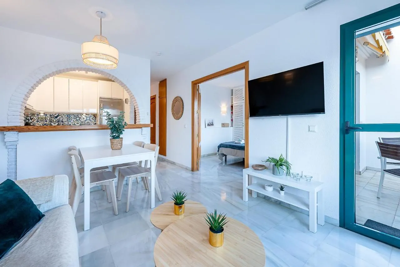 797 Holiday Rentals - Apartamento En Pueblo Del Parque Benalmadena